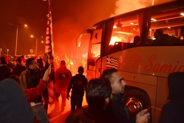 Ολυμπιακός: Αποθέωση και στην Χρυσούπολη