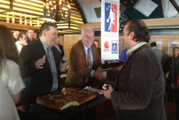 ΣΒΚΘ: Μετά βραβεύσεων η κοπή της πίτας