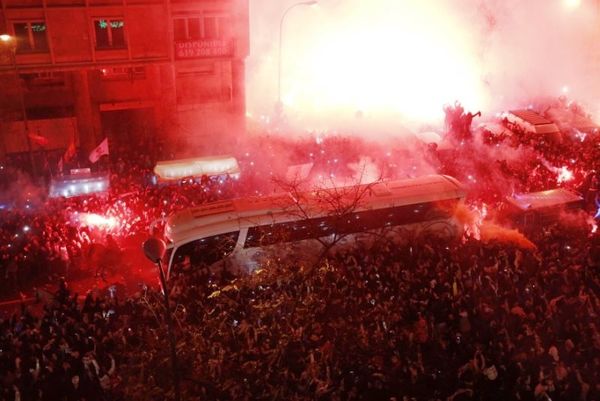 Ρεάλ Μαδρίτης: Πανικός στο γήπεδο για τη ρεβάνς (photos+videos)