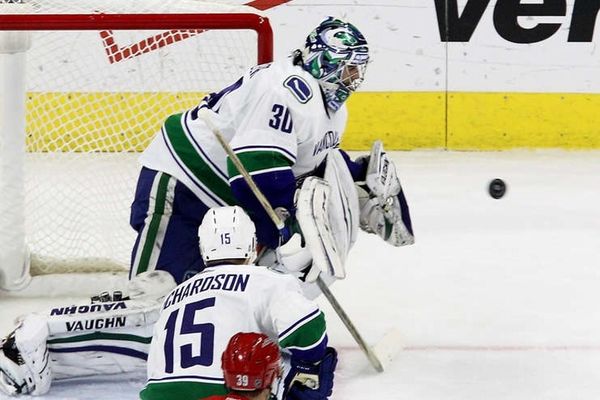 NHL: Δεύτερο σερί shutout για Ryan Miller (videos)