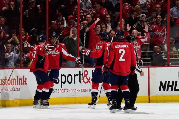 NHL: Δύο γκολ ο Ovechkin, «4άρα» για Κάπιτολς (videos)