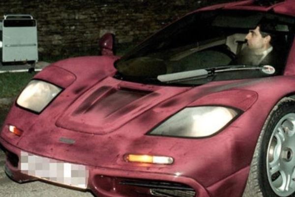 Ο Mr. Bean πουλάει τη McLaren F1 του