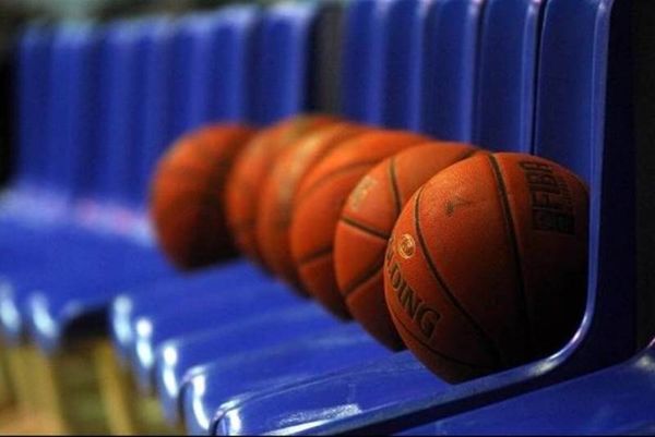 Νεκρός 17χρονος σε γήπεδο μπάσκετ στην Ελευσίνα