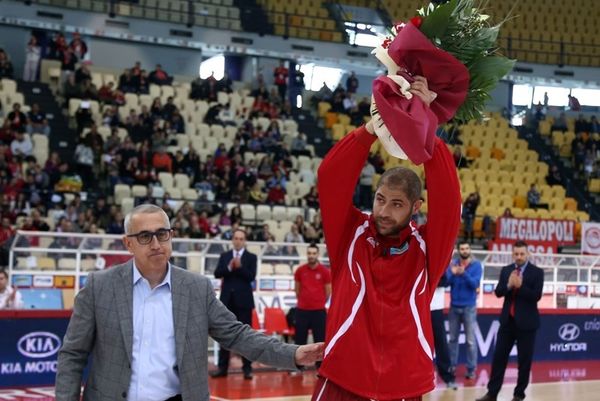 Ολυμπιακός: Η επιστροφή του Βασιλόπουλου (photos)