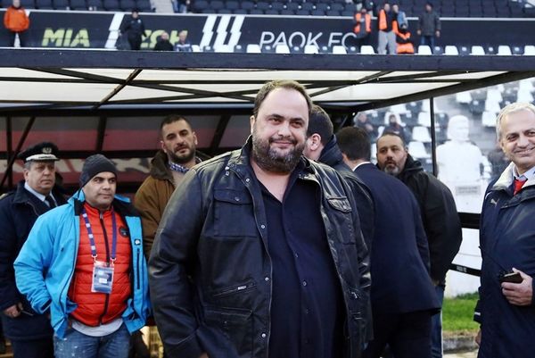 ΠΑΟΚ – Ολυμπιακός: Στην Τούμπα ο Μαρινάκης (photos)