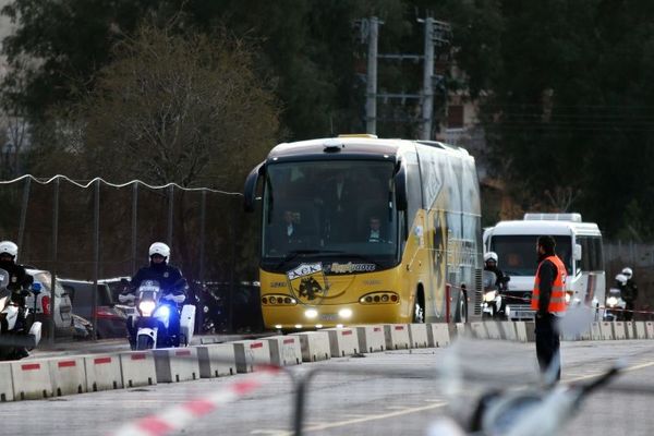 Ολυμπιακός – ΑΕΚ: Στο Φάληρο η Ένωση (photos)