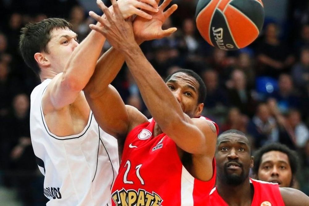 Ευρωλίγκα: «Διπλό» και κορυφή ο Ολυμπιακός (video)