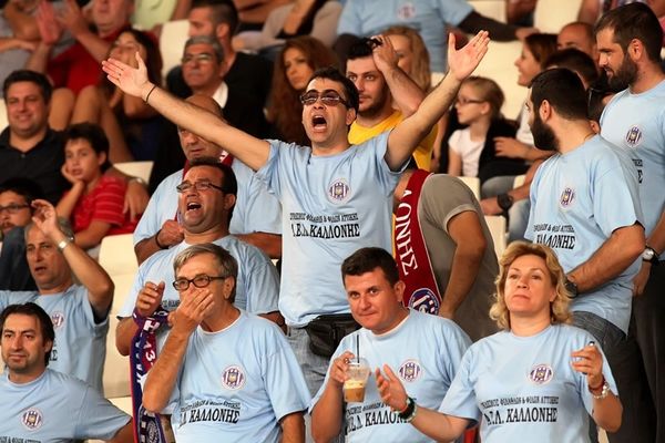 Καλλονή: «Δεν μπορεί να πληρώνει ο Μιχαλάκης για τον Αιολικό»
