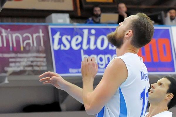Λίντεν: «Έχω βάλει στοίχημα, θα ξυρίσω το μούσι»
