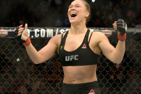 UFC 184: Μόλις 14 δευτερόλεπτα για Rousey (videos)