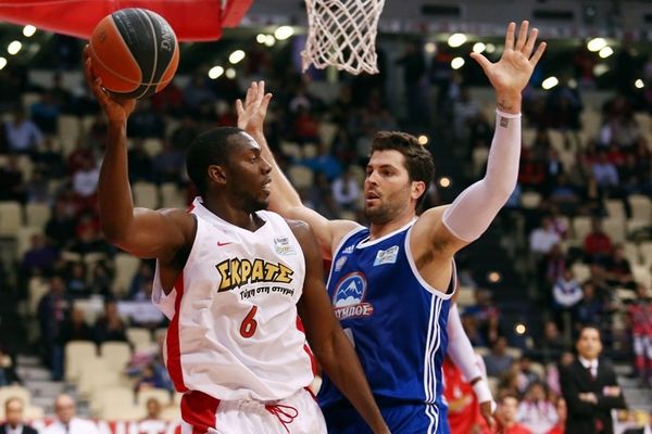 Basket League: Αυλαία στα Τρίκαλα για Ολυμπιακό
