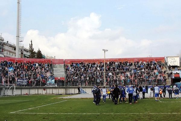 Ηρακλής: Ανατροπή…  σκηνικού 