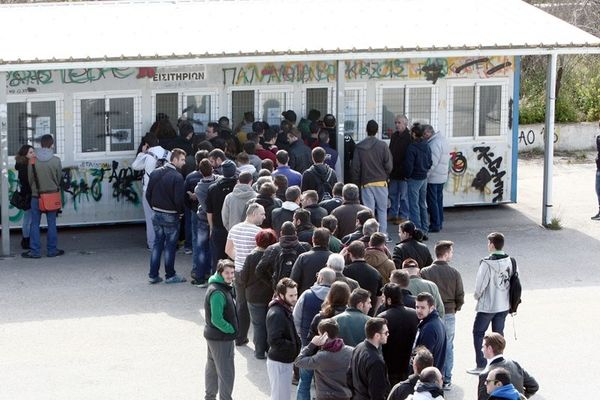 ΑΕΚ: Γέμισαν οι κάτω θύρες του ΟΑΚΑ!