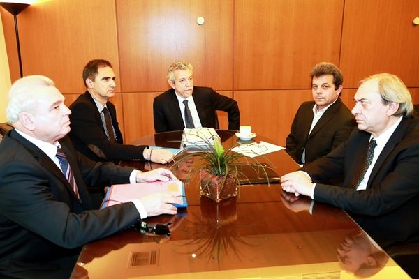 Αποφασίζουν για τη Super League