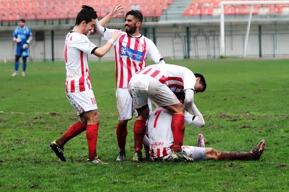 Πανσερραϊκός – Καμπανιακός 2-0: Τα κλικ της… κορυφής (photos)