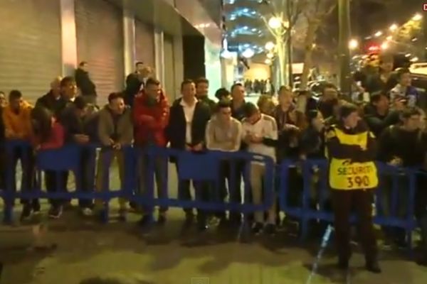 Ρεάλ:Τρελό γιουχάισμα κατά την αποχώρηση παικτών από το «Μπερναμπέου»(video)
