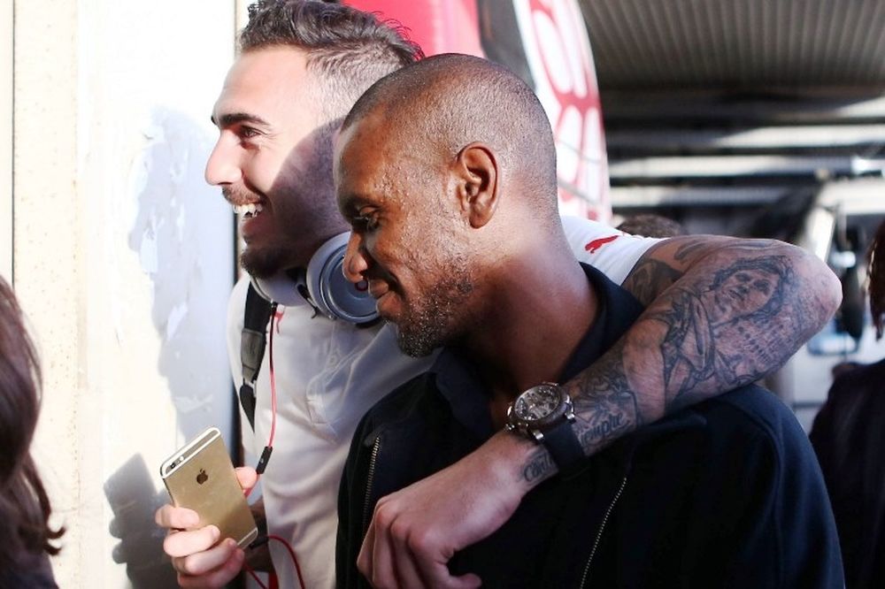 ΑΕΚ – Ολυμπιακός: Με Αμπιντάλ η άφιξη (videos+photos)