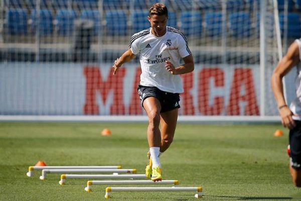 «Πύραυλος» στην προπόνηση ο Κριστιάνο Ρονάλντο (video)