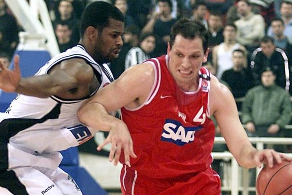Μπουντούρης: «Δυνατός με Παναθηναϊκό ο ΠΑΟΚ, αλλά ο Ολυμπιακός δεν του πάει»