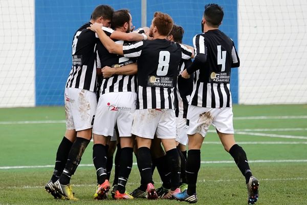 Καλαμάτα – Αχαϊκή: Πέναλτι… ανέκδοτο! (video)