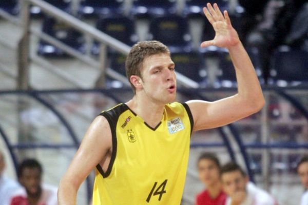 Άρης: Απών ο Βεζένκοφ