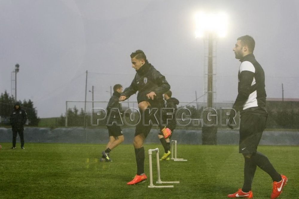 ΠΑΟΚ: Αντιμέτωποι με την βροχή (video)