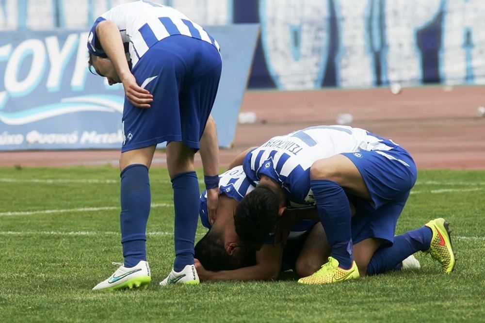 Λαμία: «Χειροκροτήστε τον… μεγάλο Ηρακλή»