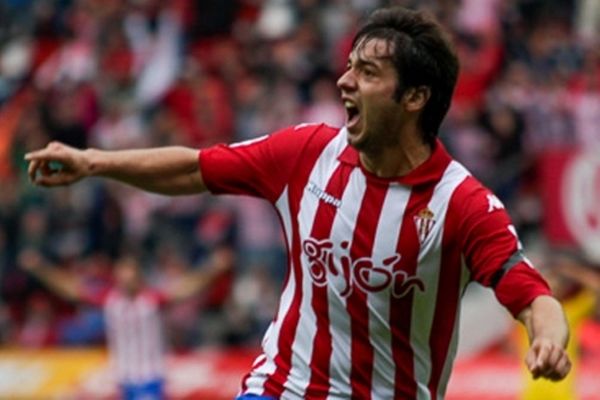 ΑΕΚ: Εξετάζει Γιόνι για… Super League