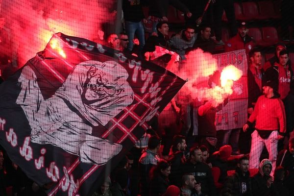 Ολυμπιακός: Σε δύο… δόσεις με Λεβαδειακό