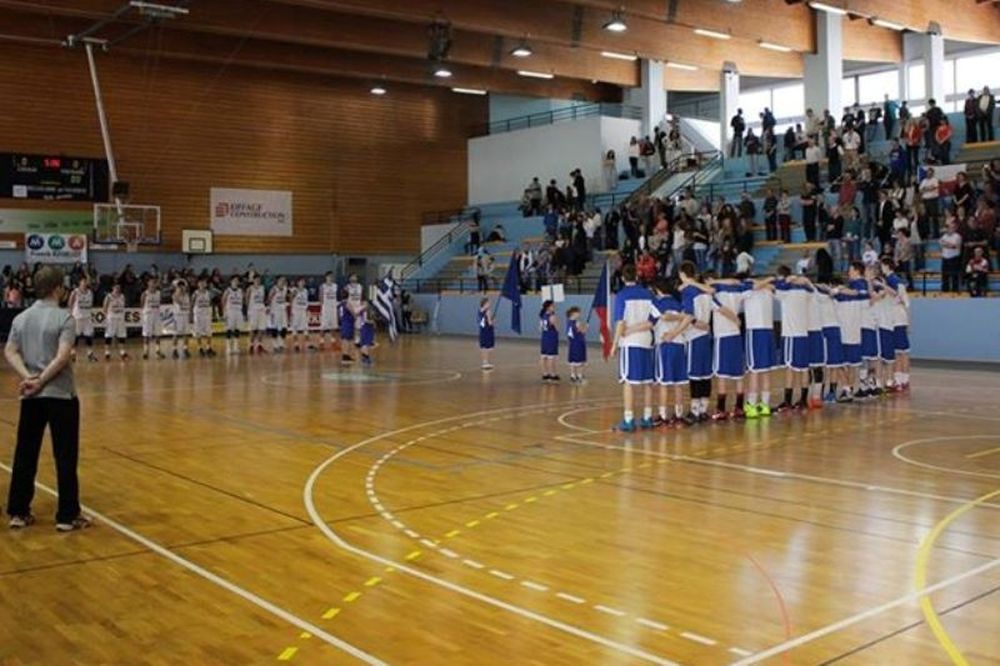 Εθνική Παίδων: Έχασε στις λεπτομέρειες (video)