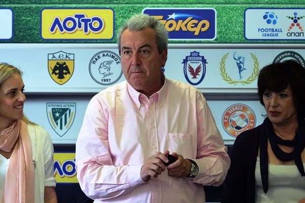 Ασλανίδης: «Με την ίδια σοβαρότητα»