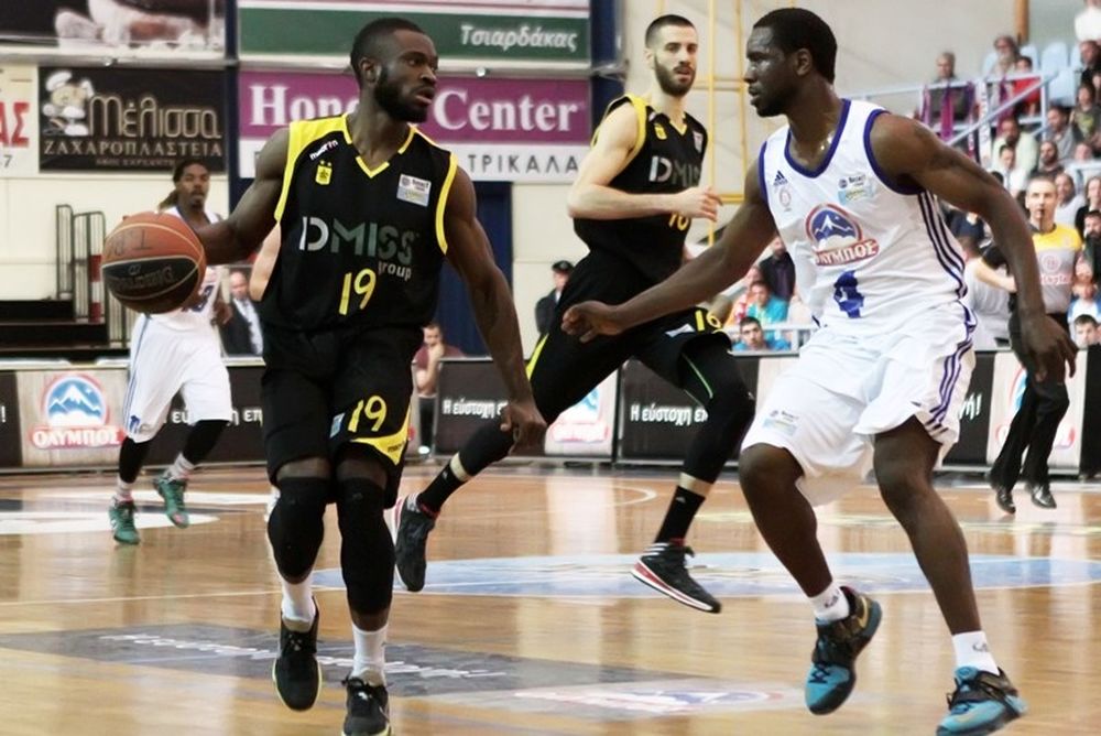 Basket League: Τρίκαλα BC - Άρης 74-81 (photos)
