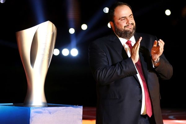 Μαρινάκης: «Σημαία υπερηφάνειας ο Ολυμπιακός»