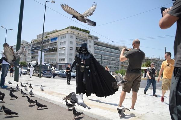 Ο «πόλεμος των Άστρων» στο Σύνταγμα! (photos)