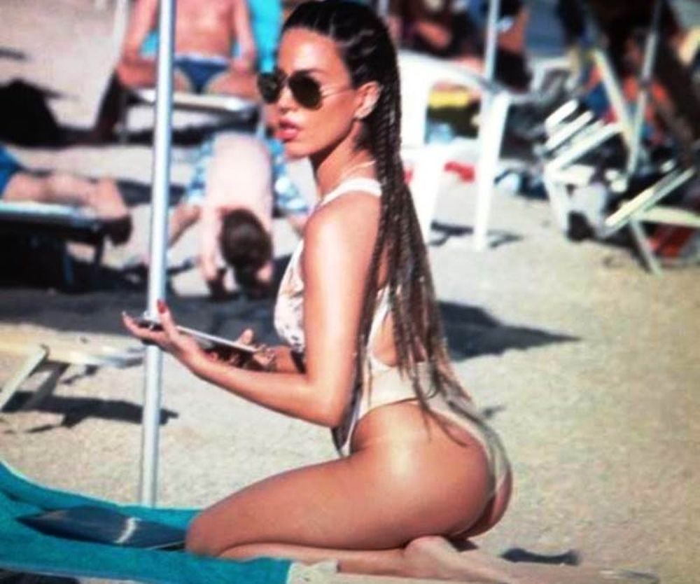 Έφερε τον... καύσωνα η Στικούδη