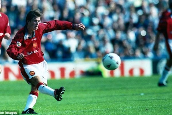 Τρεις διάσημες… λόμπες σε λέγκο (video)