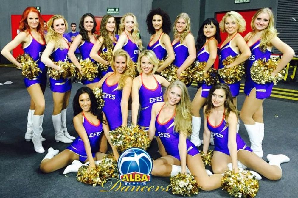 Τα κορίτσια του Final-4 (video+photos)