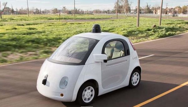 Video: Το αυτοκινητάκι της Google βγαίνει στους δρόμους