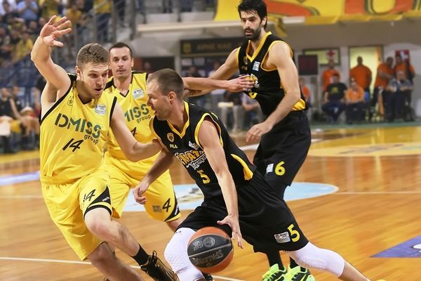 Άρης - ΑΕΚ: Διακοπή στο «Nick Galis Hall»