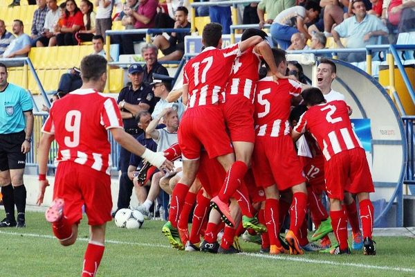 Η γκολάρα του Χρήστου στον τελικό Κ-17 (video)