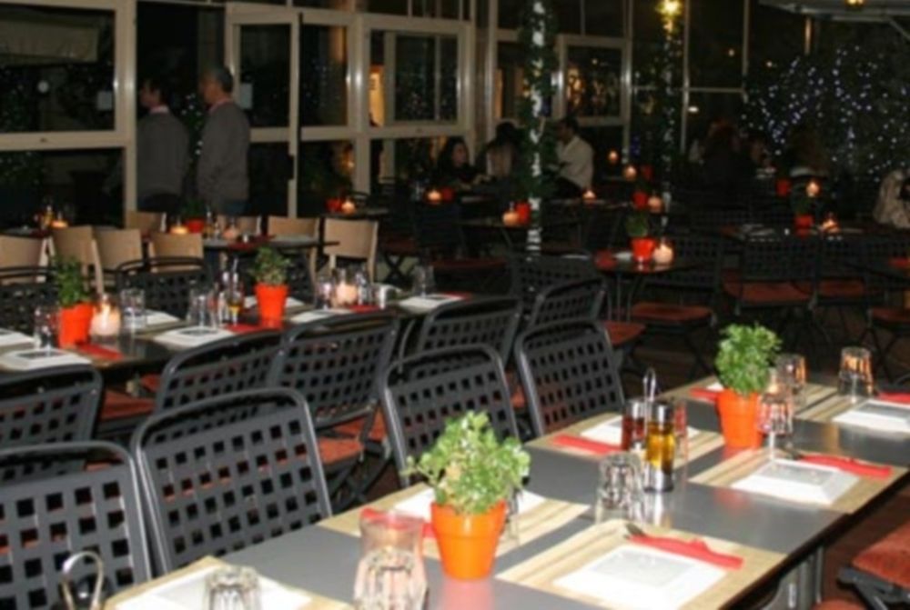 Εσείς από Κοτύλη ξέρετε; Ένας τρελός μαλλιάς ο λόγος για να πας! (videos)