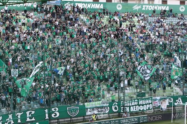 Γλέντι στη Λεωφόρο, με το «Βαπόρι από την Περσία» (video)
