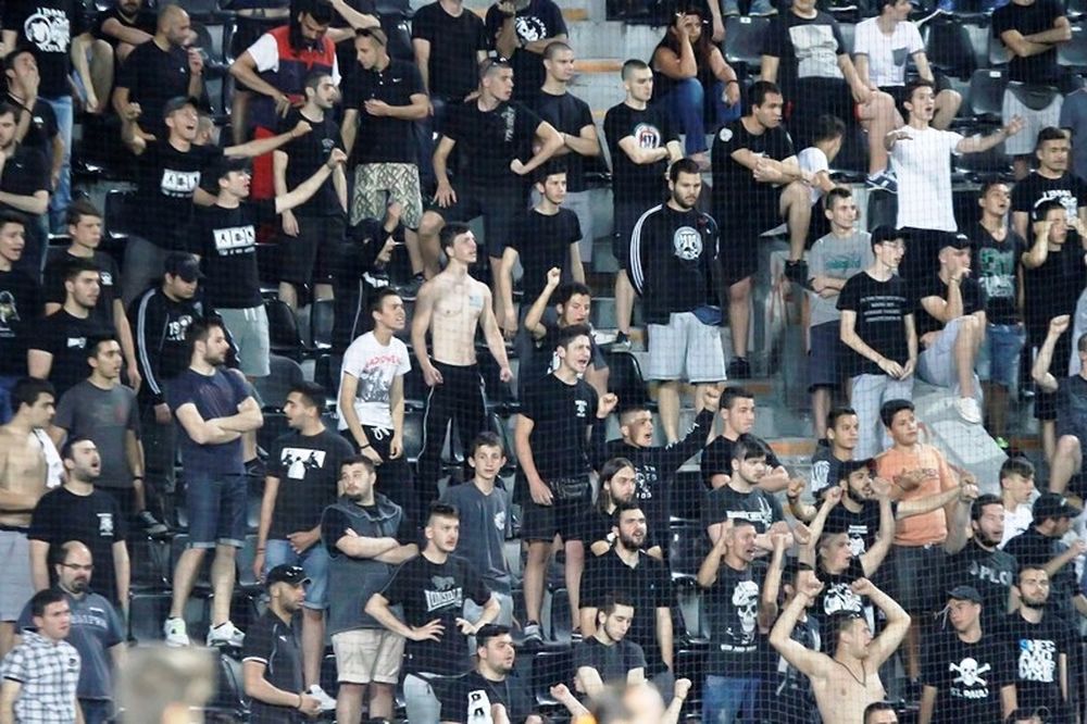 «Δεν θα πάτε φέτος διακοπές…»
