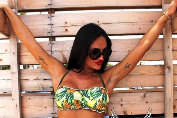 Κολάζει η Νικολέτα στην τελευταία της φωτογράφιση (photos)