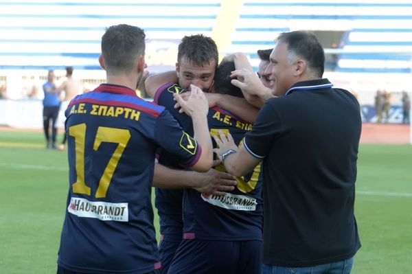 «Campeones» πριν την αναχώρηση για Σπάρτη! (videos)
