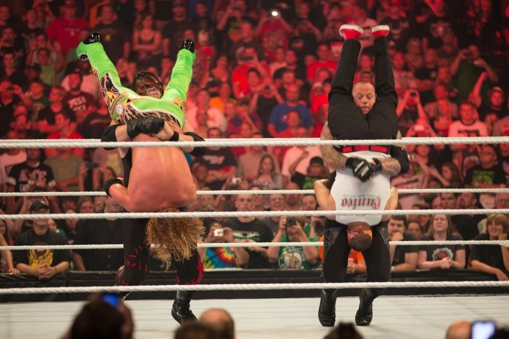 Όταν το wrestling… δυσκολεύει! (photos&videos)