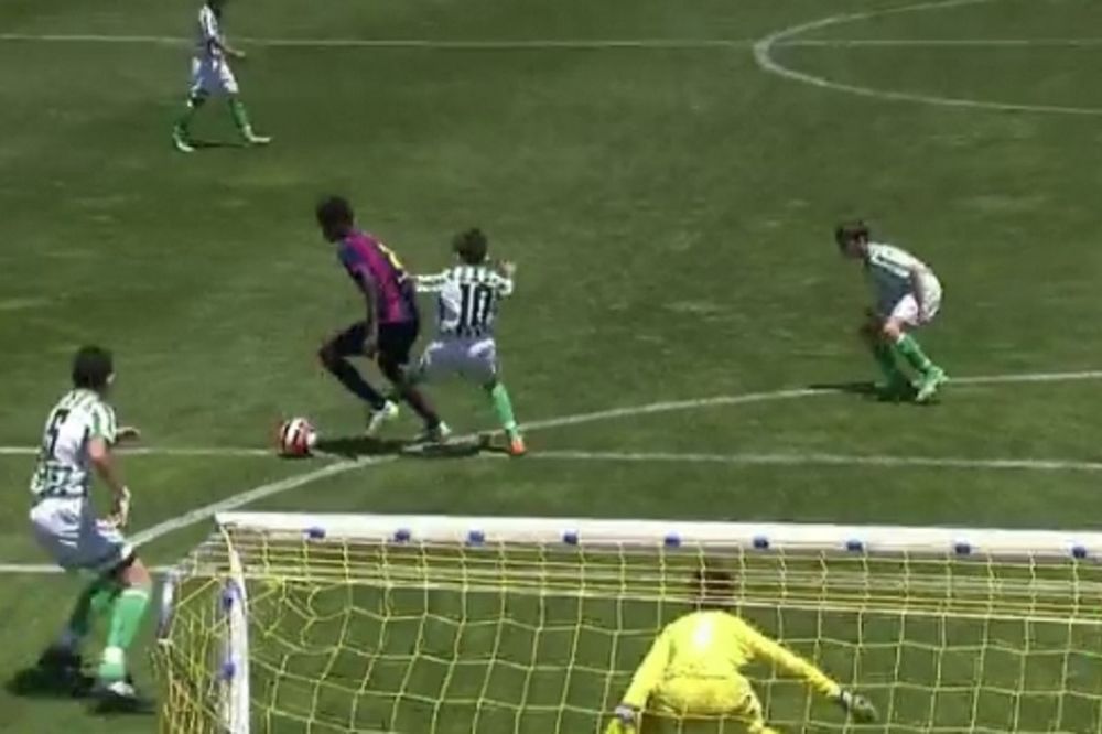 Μας «έλιωσε» ο μικρός! (video)