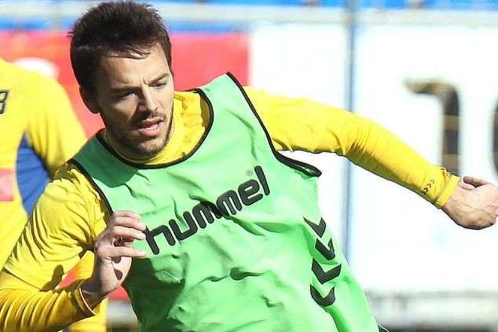 Ολυμπιακός: Ο Ταβάρες… εκλεκτός για την άμυνα!