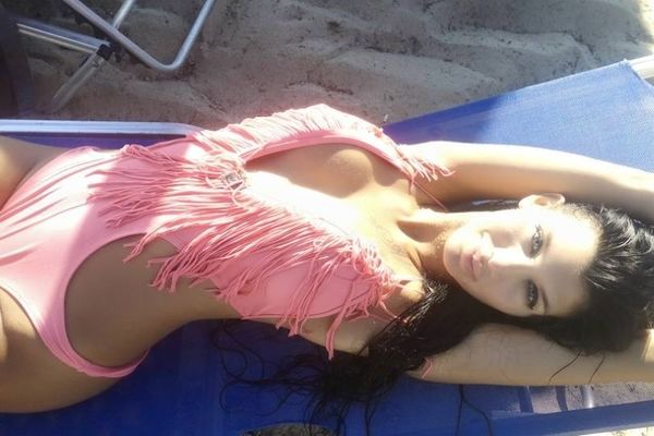 Η Μαρία Λιαγουροπούλου μας δρόσισε με το μοχίτο της!!! (photos)