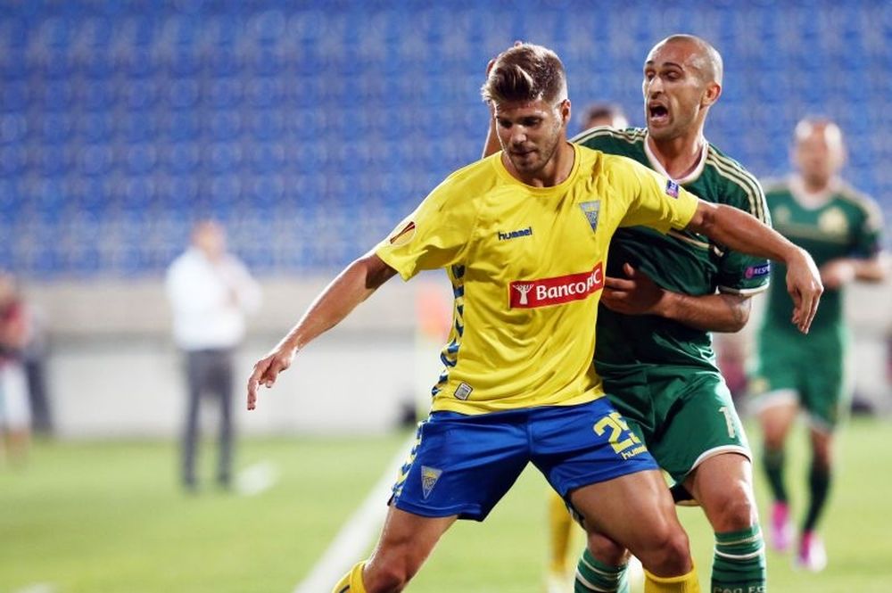 Φέρνει Ταβάρες ο Ολυμπιακός! (video)